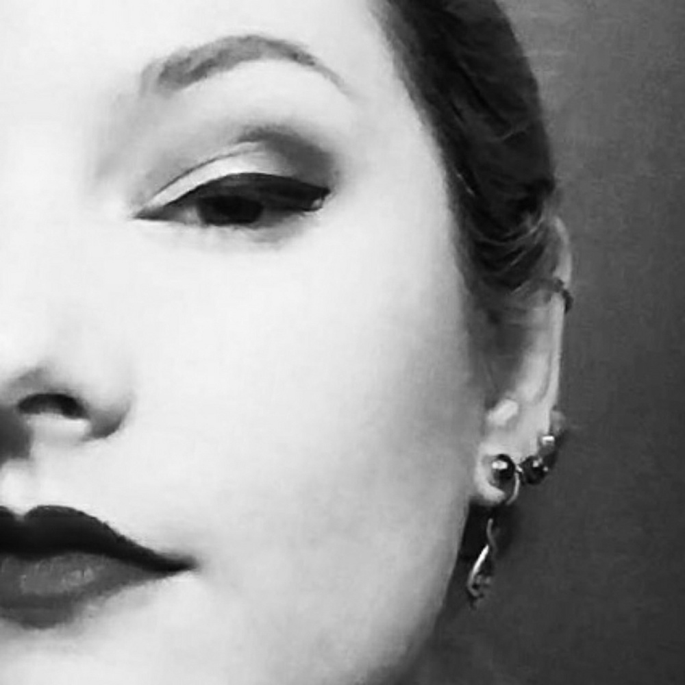 Meet your Posher, Kendra